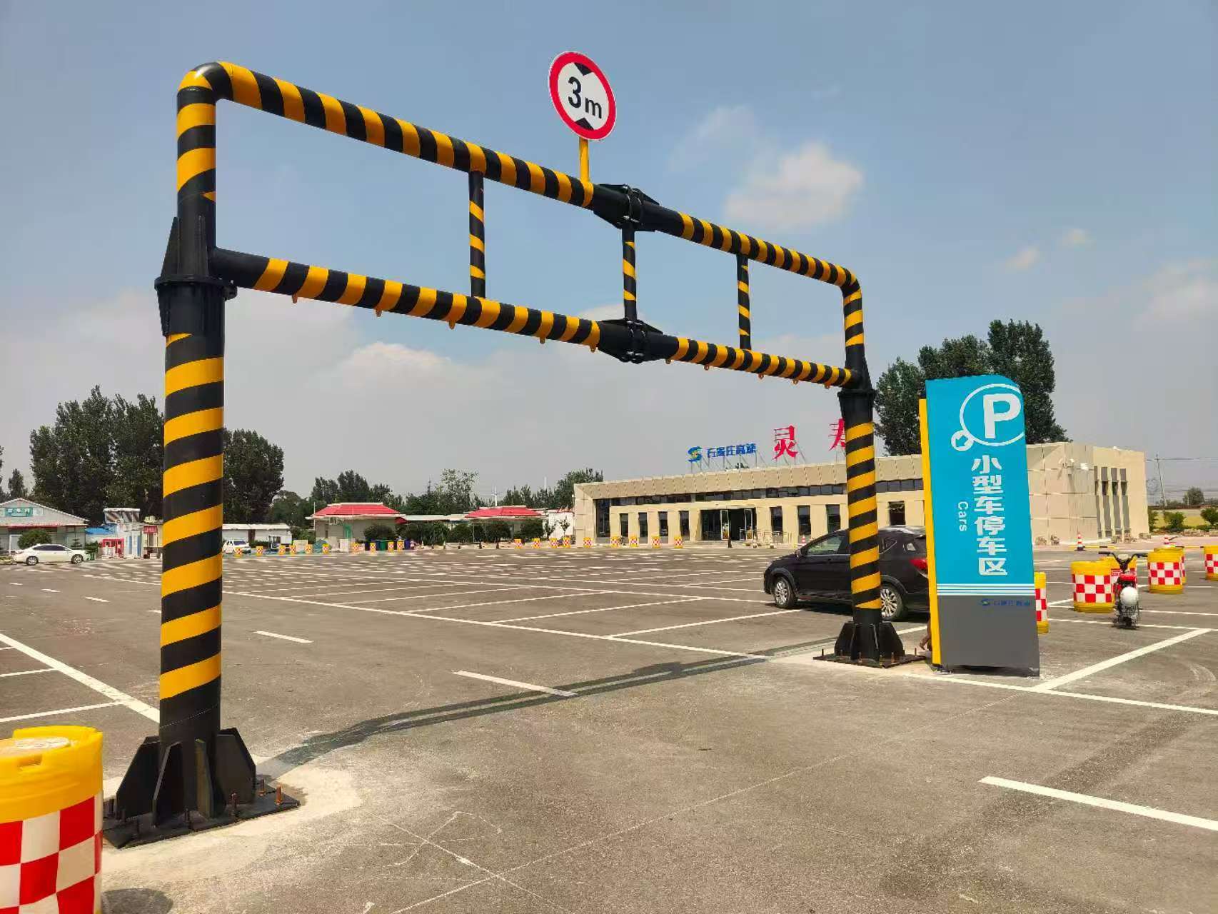 保定市红绿灯杆限高架 - 价格